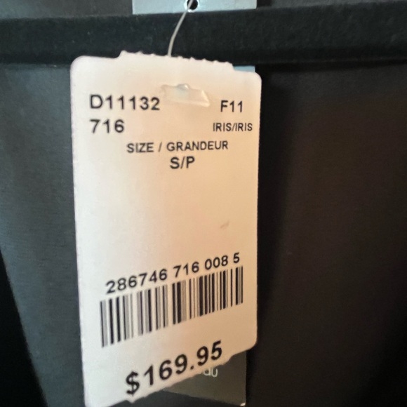 NWT Le Chateau Black and Blue Splatter Mini Dress - Picture 7 of 7